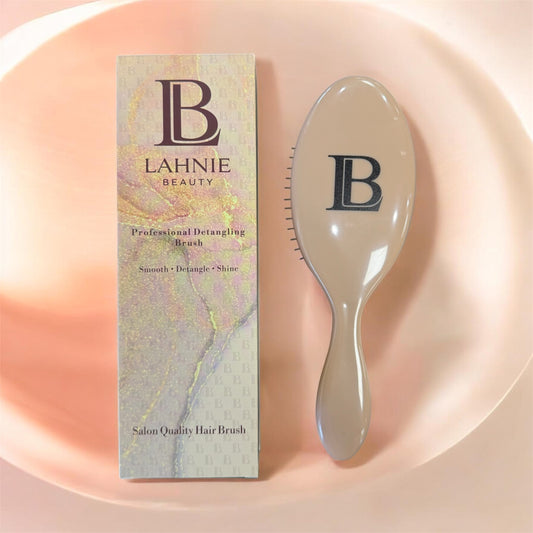 The Lahnie Beauty Brush
